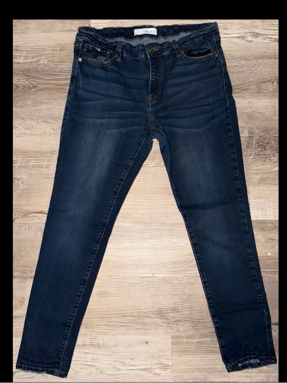 Women's Kancan Skinny Jeans Size 31X28